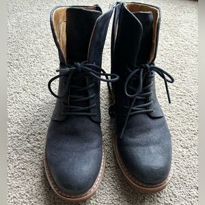 Sofft Navy blue boots. Size 7